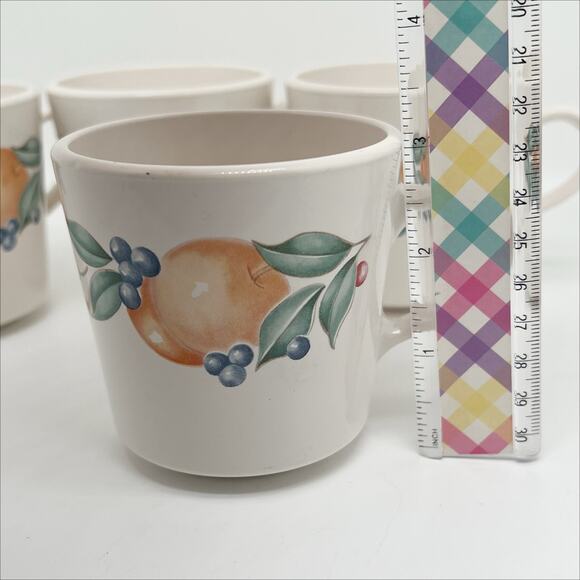 Vintage Corningware Corelle Set of 4 Coffee Mugs Cups Abundance Print - Picture 4 of 4
